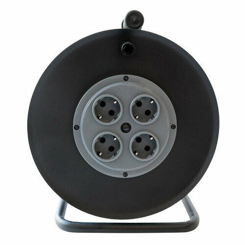 Удлинитель на метал. катушке свет 4 гнезда 30м с/з 10а 3х1мм2 2200вт ip20