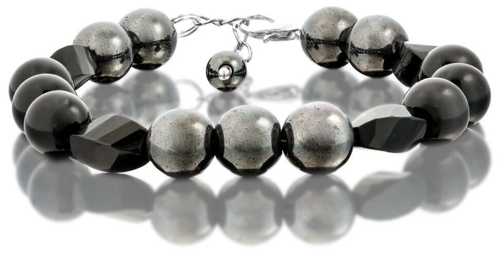 Талисман на 23 февраля: Как выбрать мощный оберег для защитника и привлечь удачу