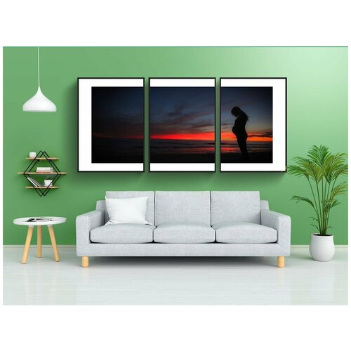 фото Набор модулных постеров для интерьера "беременная, пляж, заход солнца" 60x90 см. в тубусе, без рамки lotsprints