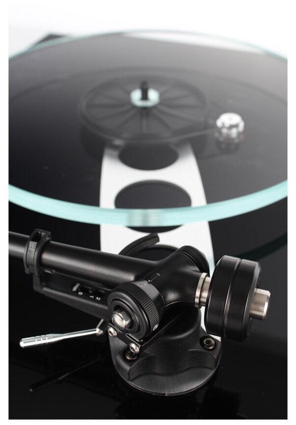 Rega PLANAR 3 (EXACT) black проигрыватель винила