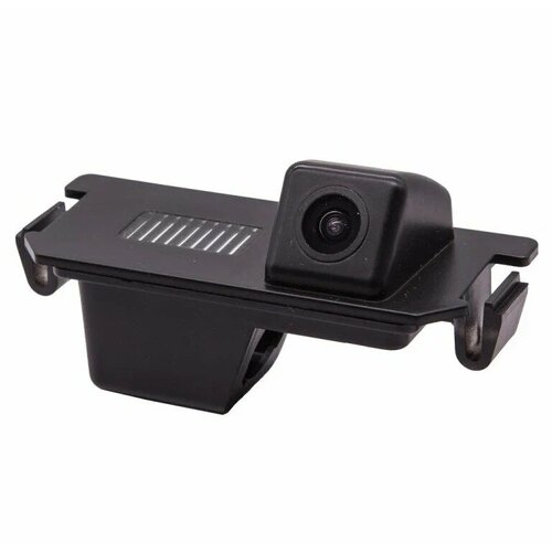 Штатная камера заднего вида BlackMix для Kia Soul 2008-2019 JD-C78 1500₽