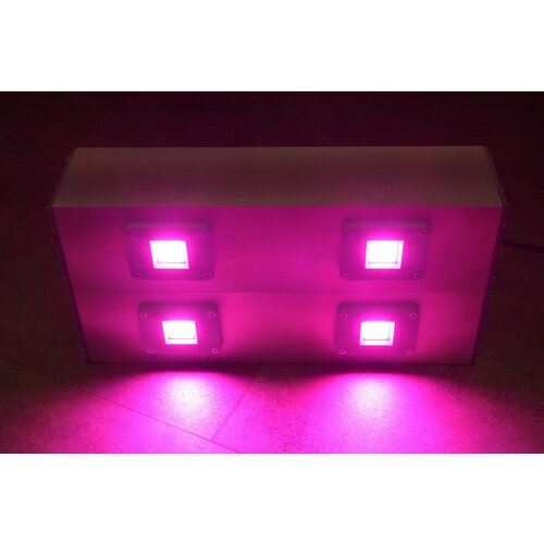 Самая мощная цокольная светодиодная лампа полного спектра 