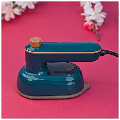 Электрический портативный мини утюг для сухого и влажного глажения одежды зеленый 114900₽