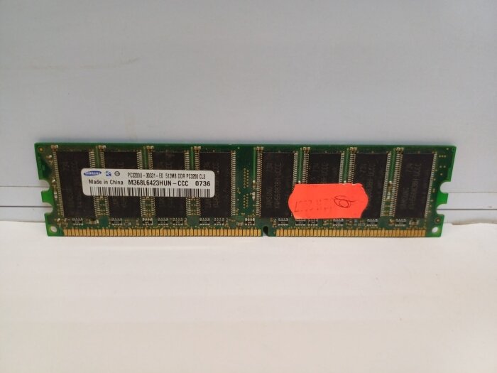 Оперативная память DDR1 512Mb PC3200 Samsung M368L6423HUN-CCC