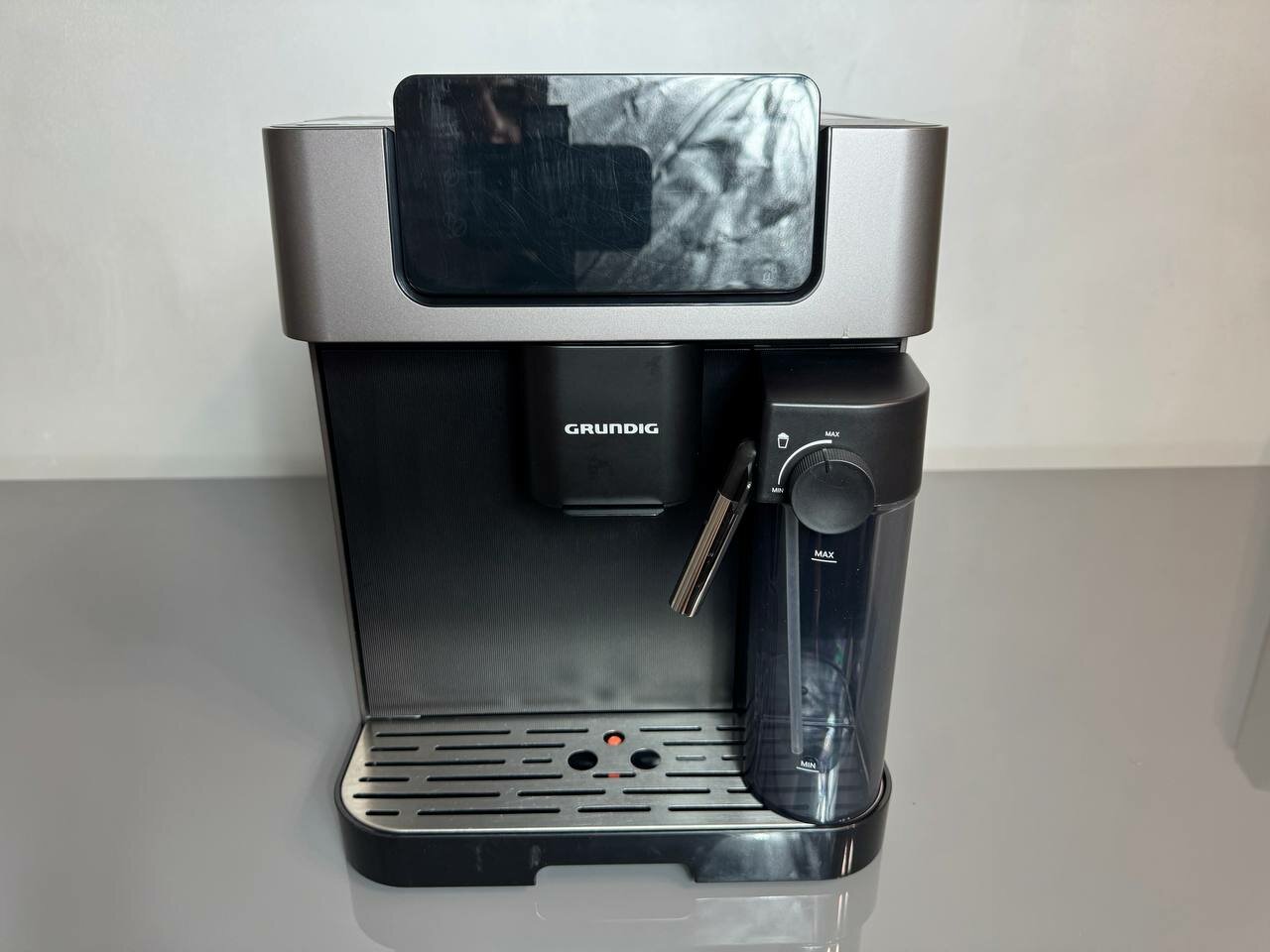 Кофемашина Grundig KVA 7230