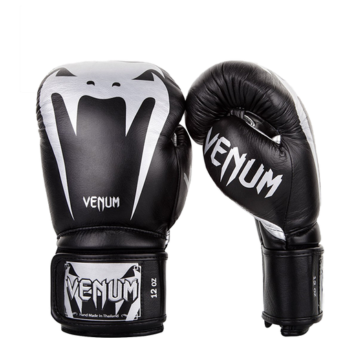 Боксерские перчатки Venum Giant 3.0 Boxing Gloves Black 16 унций