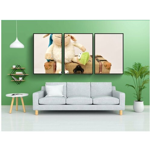 фото Набор модулных постеров для интерьера "овец, мягкая игрушка, грудь" 60x90 см. в тубусе, без рамки lotsprints