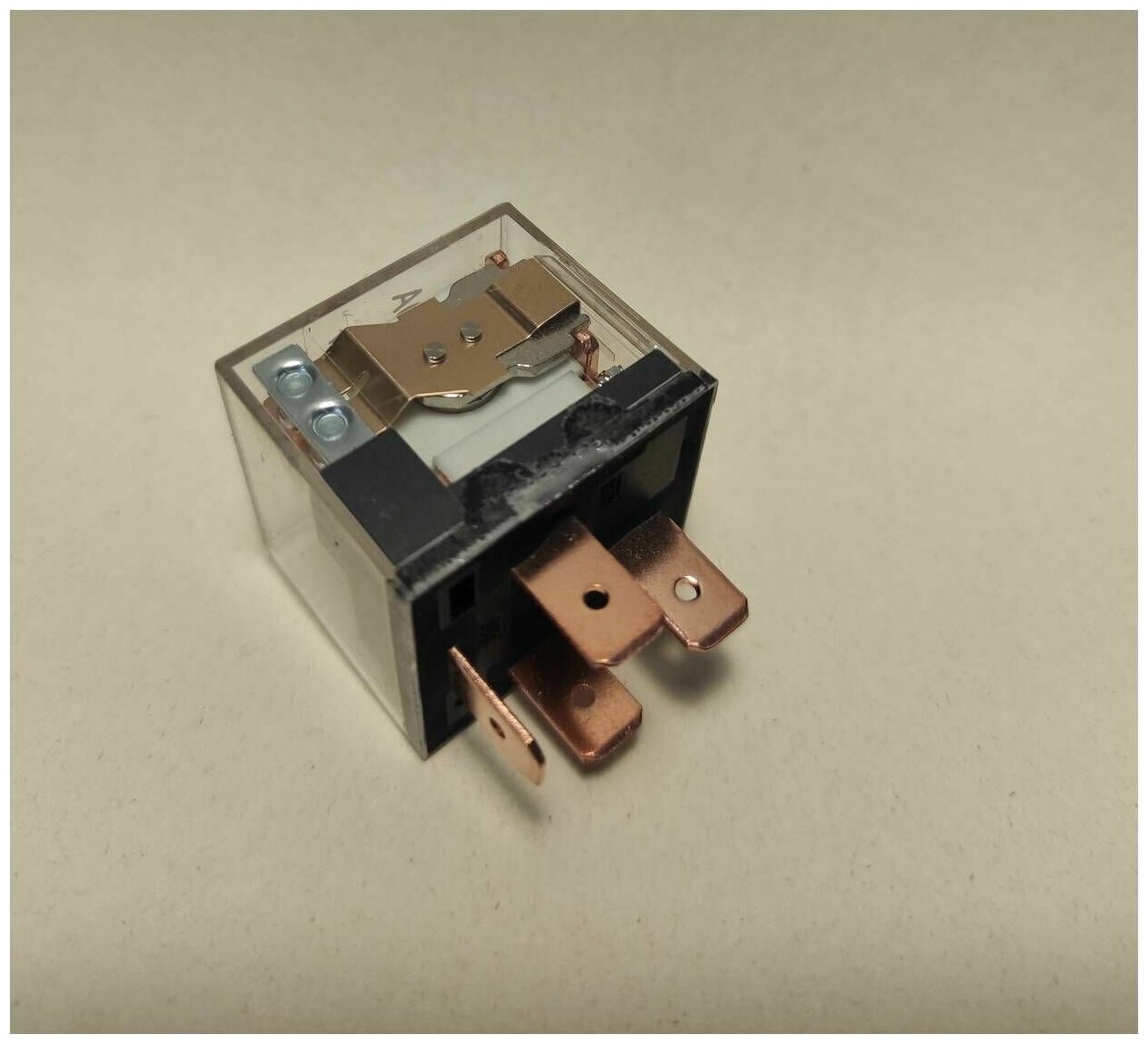 Реле электромагнитное замыкающее 4-х контактное, 12В, 40А со светодиодом - фотография № 3