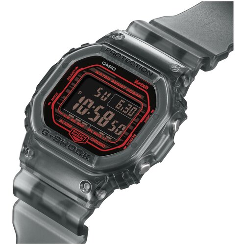 Наручные часы Casio DW-B5600G-1E