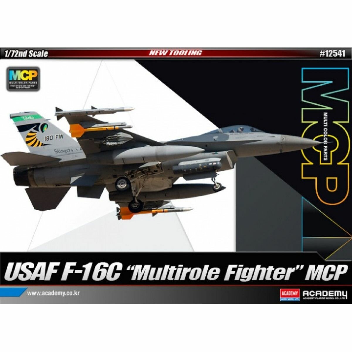 Academy сборная модель 12541 USAF F-16C "Multirole Fighter" 1:72