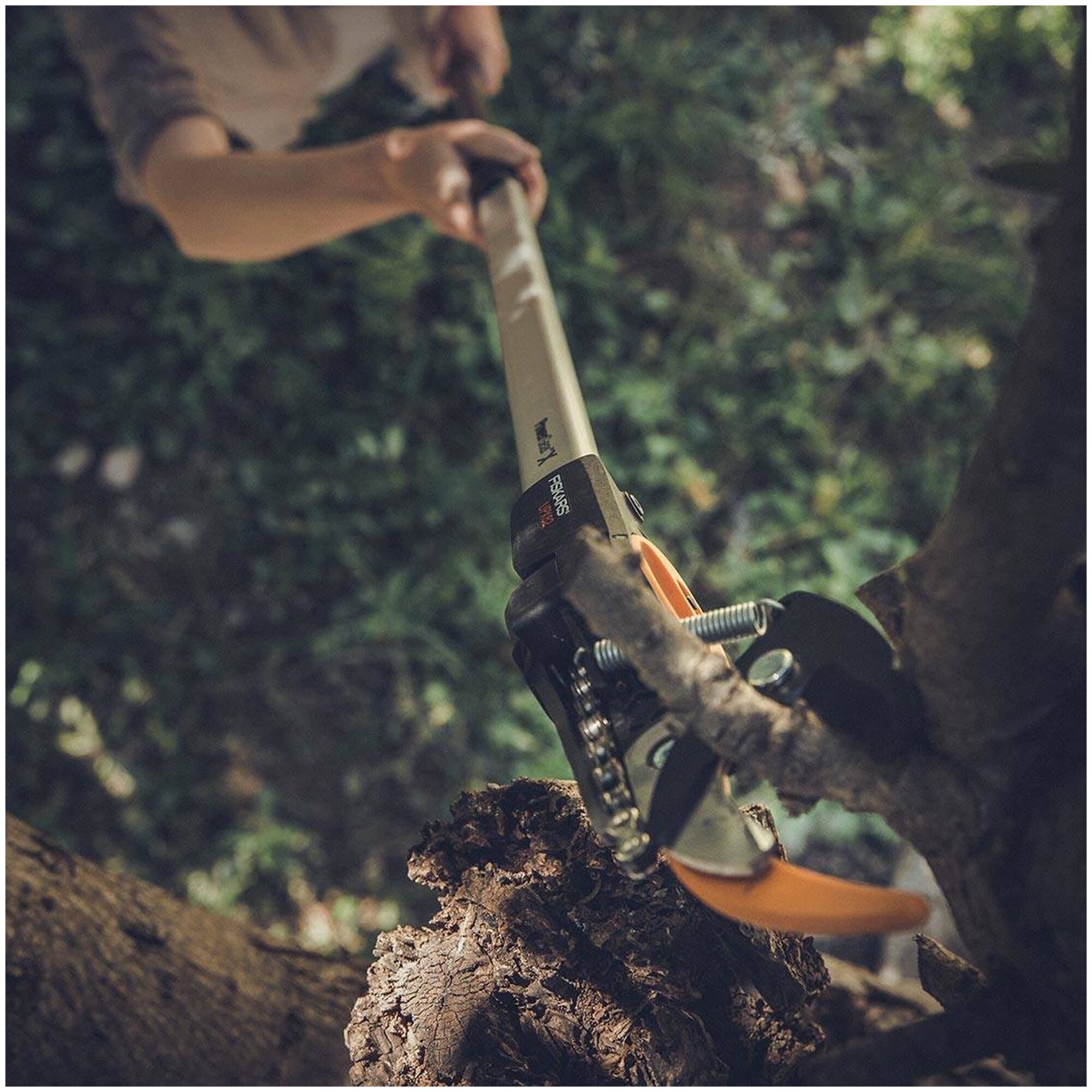 Cучкорез FISKARS - фото №4