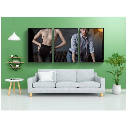 фото Набор модулных постеров для интерьера "пластический хирург, грудь, ниппель пирсинг" 60x90 см. в тубусе, без рамки lotsprints