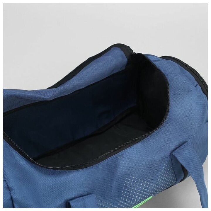 Сумка спортивная Luris отдел на молнии, 2 наружных кармана, длинный ремень, синий/черный - фотография № 4