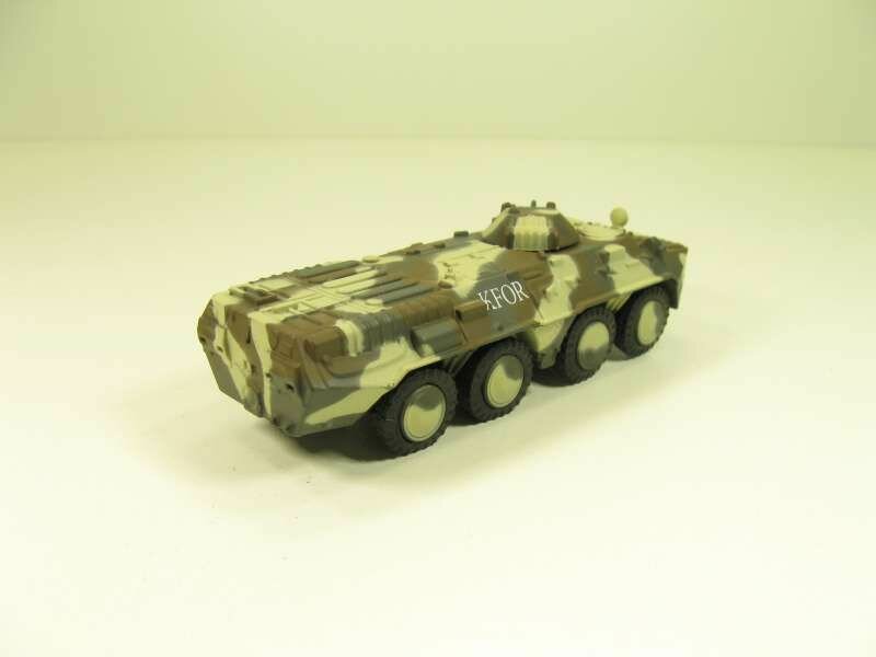 Масштабная модель 1/72, БТР-80 — фото 1