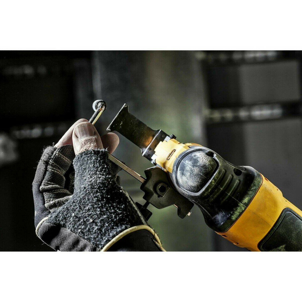 Полотно DeWalt Fastcut, для реноватора, по дереву, 30 x 43 мм, - фото №3