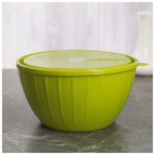 Салатник с крышкой Fiesta, 1,7 л, цвет микс