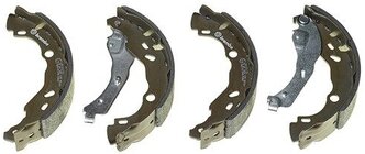 Барабанные тормозные колодки задние brembo S68525 (4 шт.)