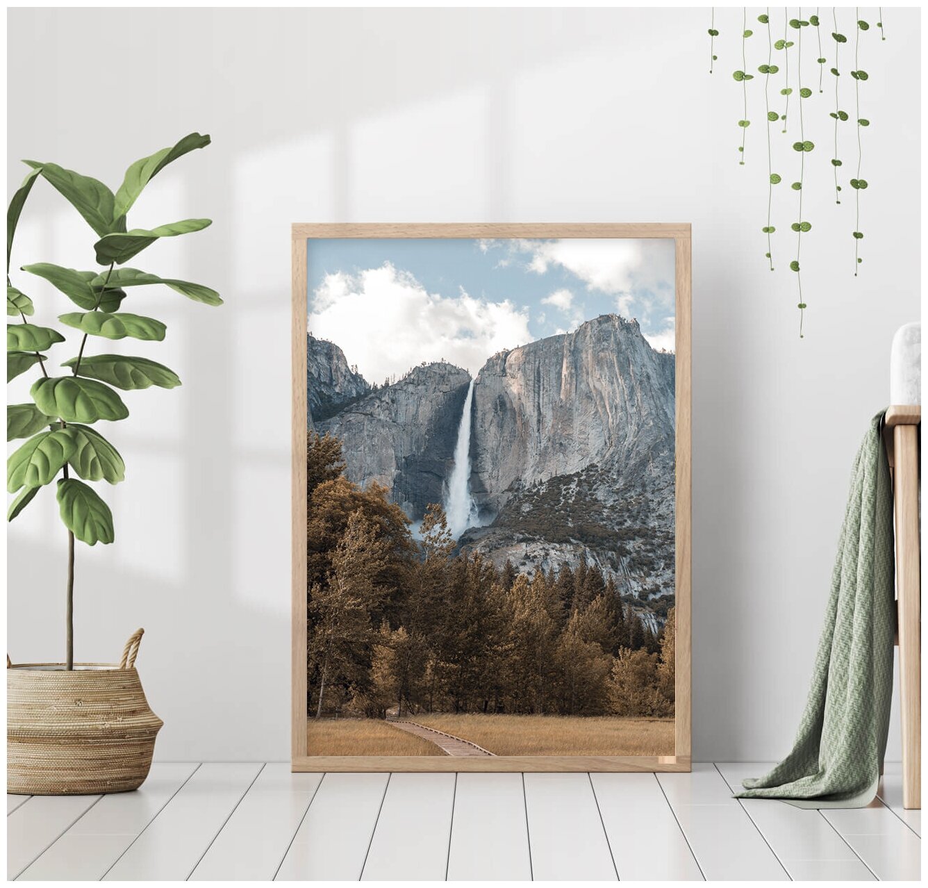 Постер без рамки "Йосемитский водопад, США" 30 на 40 в тубусе / Картина для интерьера / Плакат / Постер на стену / Интерьерные картины