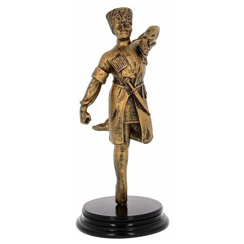 Подарочная статуэтка ручной работы Горец в танце (обожженная глина)