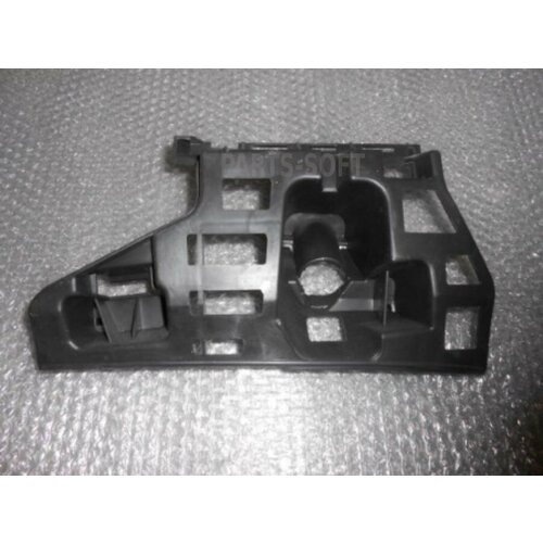 MV-PARTS FLR5J0807056A Кронштейн бампера переднего правый 850₽