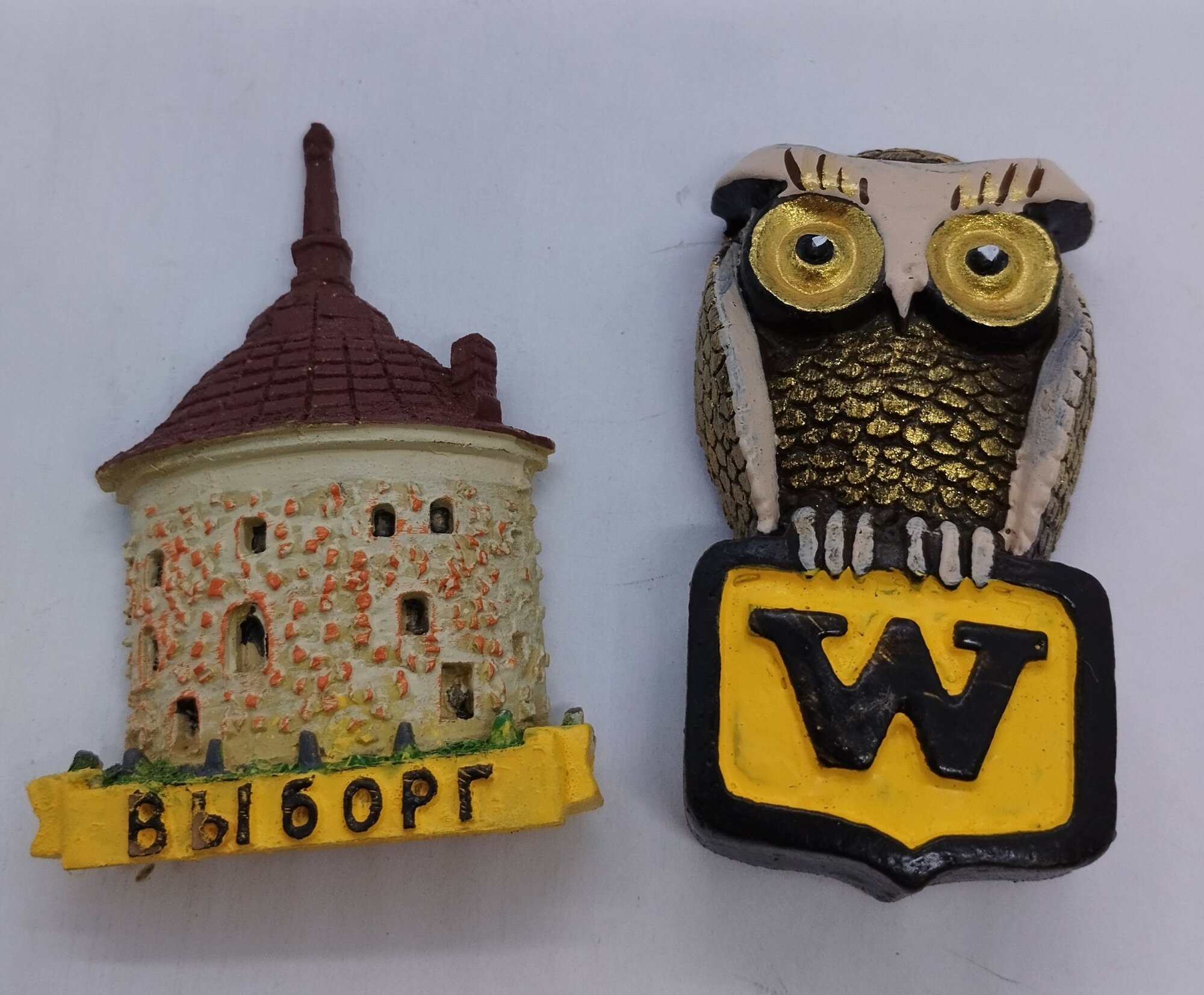 Набор сувенирных магнитов из искусственного камня "выборг. Башня, сова" 2 штуки