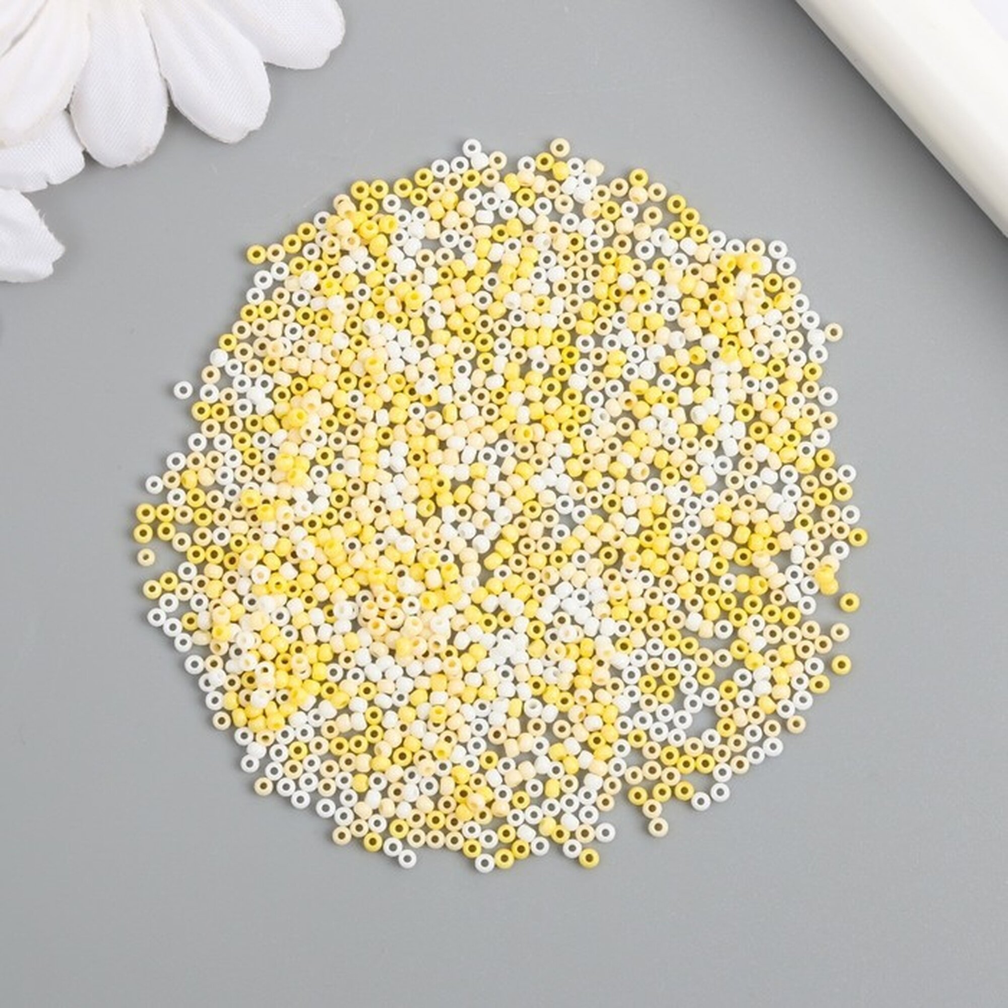 Бисер Арт Узор "Меланж желтый. Глянец" 11/0 10 г разноцветный