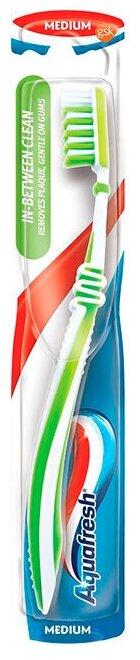 Зубная щетка Aquafresh In-Between Clean 1 шт