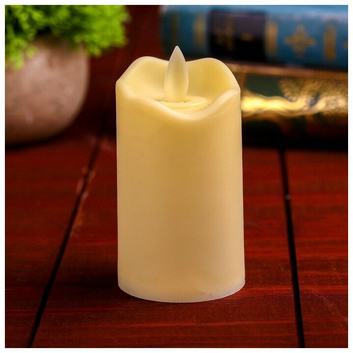 Свеча светодиодная «Пламя», горит жёлтым, цвета микс - фотография № 1