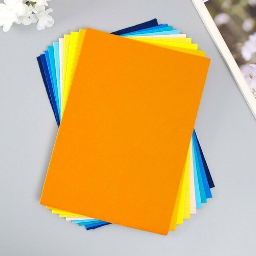 Набор мягкого клеевого фетра Астра 10 шт ассорти 1 мм 180 гр 20х30 см 513₽