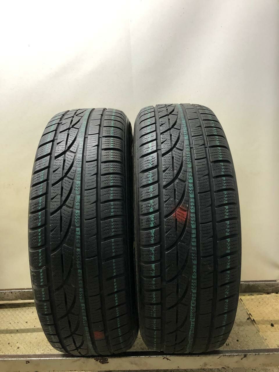 Hankook Winter I'Cept Evo 215/55 R16 БУ Шины Зимние