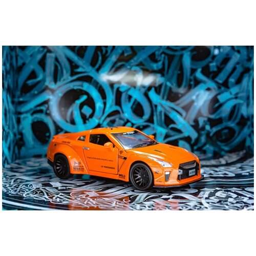 Масштабная модель автомобиля Nissan GT-R R35 Liberty Walk в масштабе 1/32