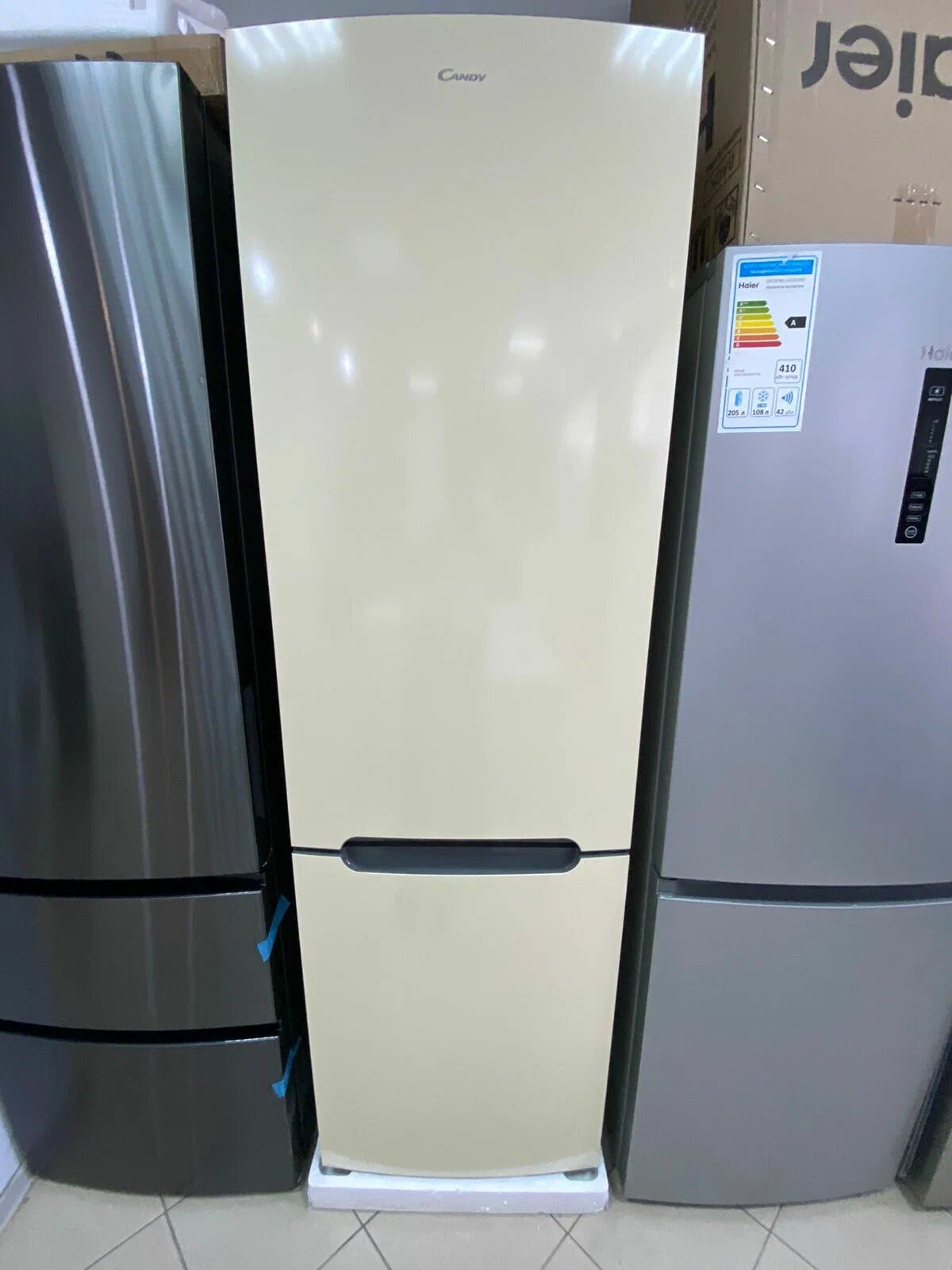 Холодильник Candy CCRN 6200C CREAM