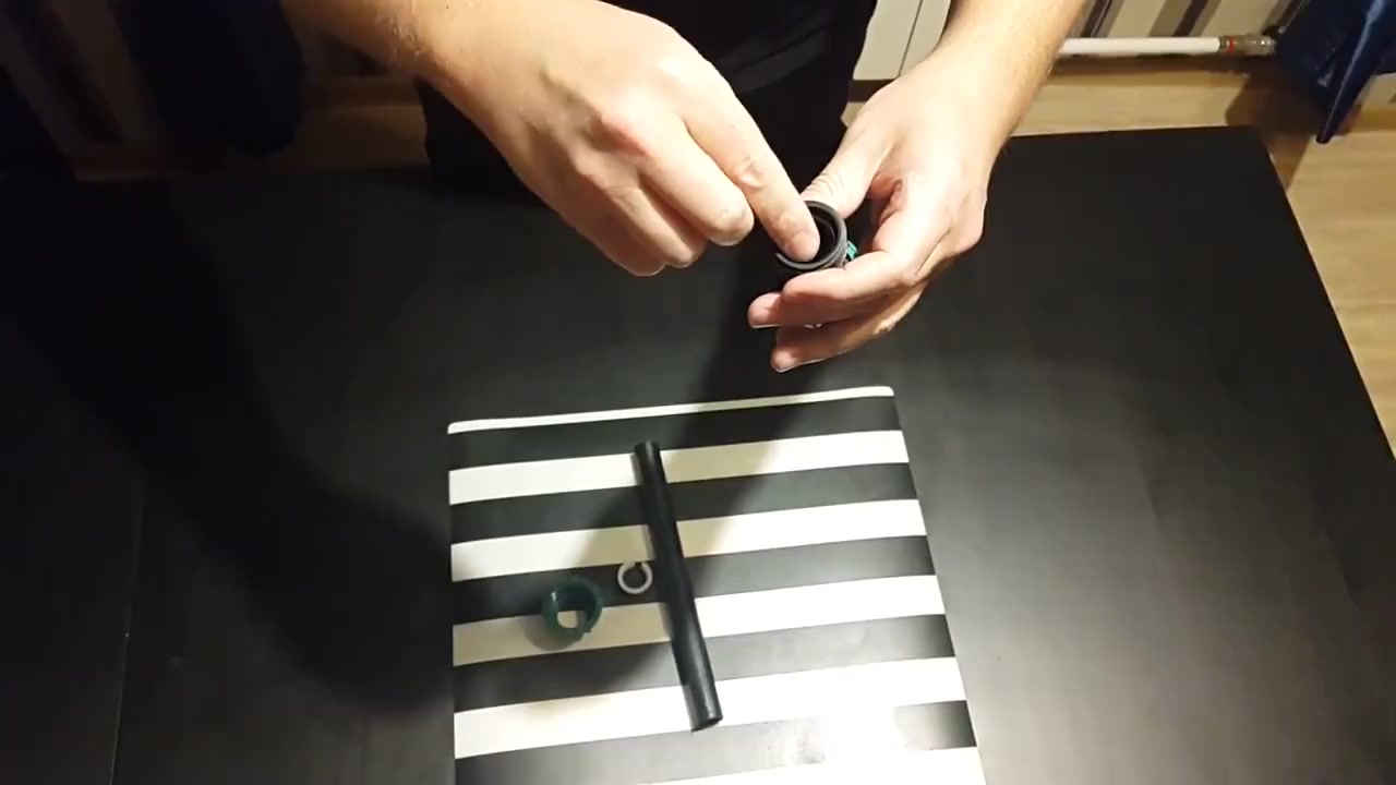 Угольник ПЭ разъемн. D 25, обжимной для полиэтиленовых труб, 1шт. — фото 1