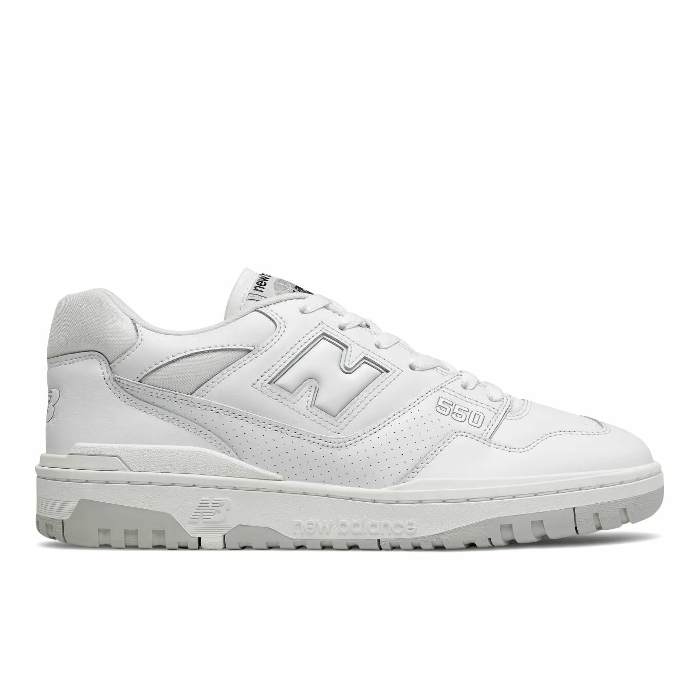 Кроссовки New Balance 550, полнота F, размер 8,5 US, белый