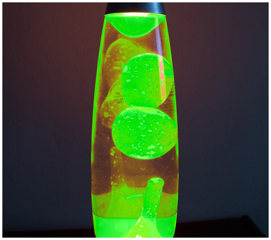 Лава лампа зелёная 35 см освещение для комнаты плавающие шарики в колбе - фотография № 4