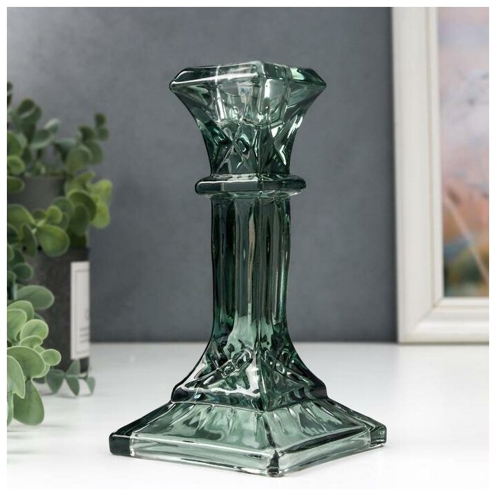Подсвечник стекло на 1 свечу "Колонна прямоугольная" зелёный прозрачный 16х8,6х8,6 см - фотография № 1