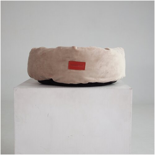 Лежанка для кошек Софт Tommy Cat, Темно-Бежевый