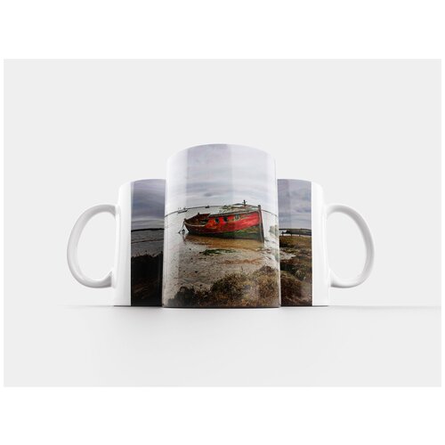 фото Кружка "лодка, ловит рыбу, выброшенный на берег" 320 мл lotsprints