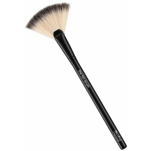 RODIAL Кисть веерная The Fan Brush