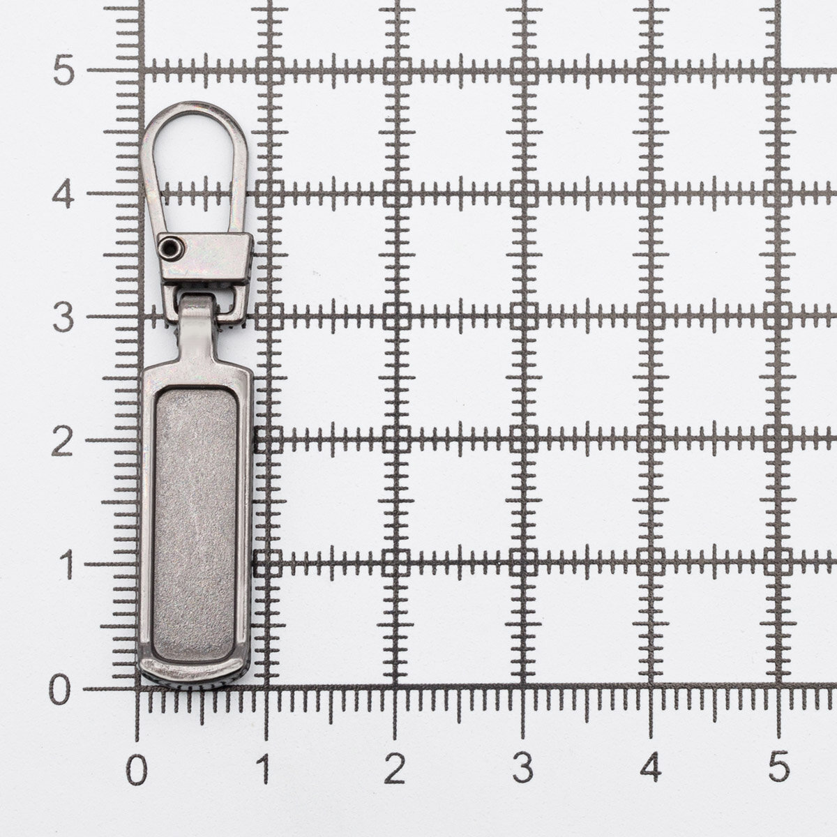 Пуллер для молнии с карабином, 9*48 мм, 10 шт, металлический, Айрис (черный никель) — фото 1