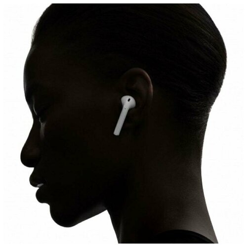Наушники с микрофоном Apple AirPods MV7N2RUA кейс для зарядки белые 2266200₽