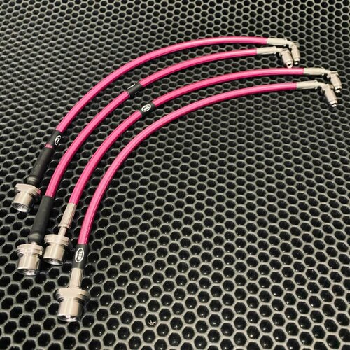 Toyota Mark 2 JZX110 2001 под суппорта Brembo Z17 комплект армированных тормозных шлангов 26950₽