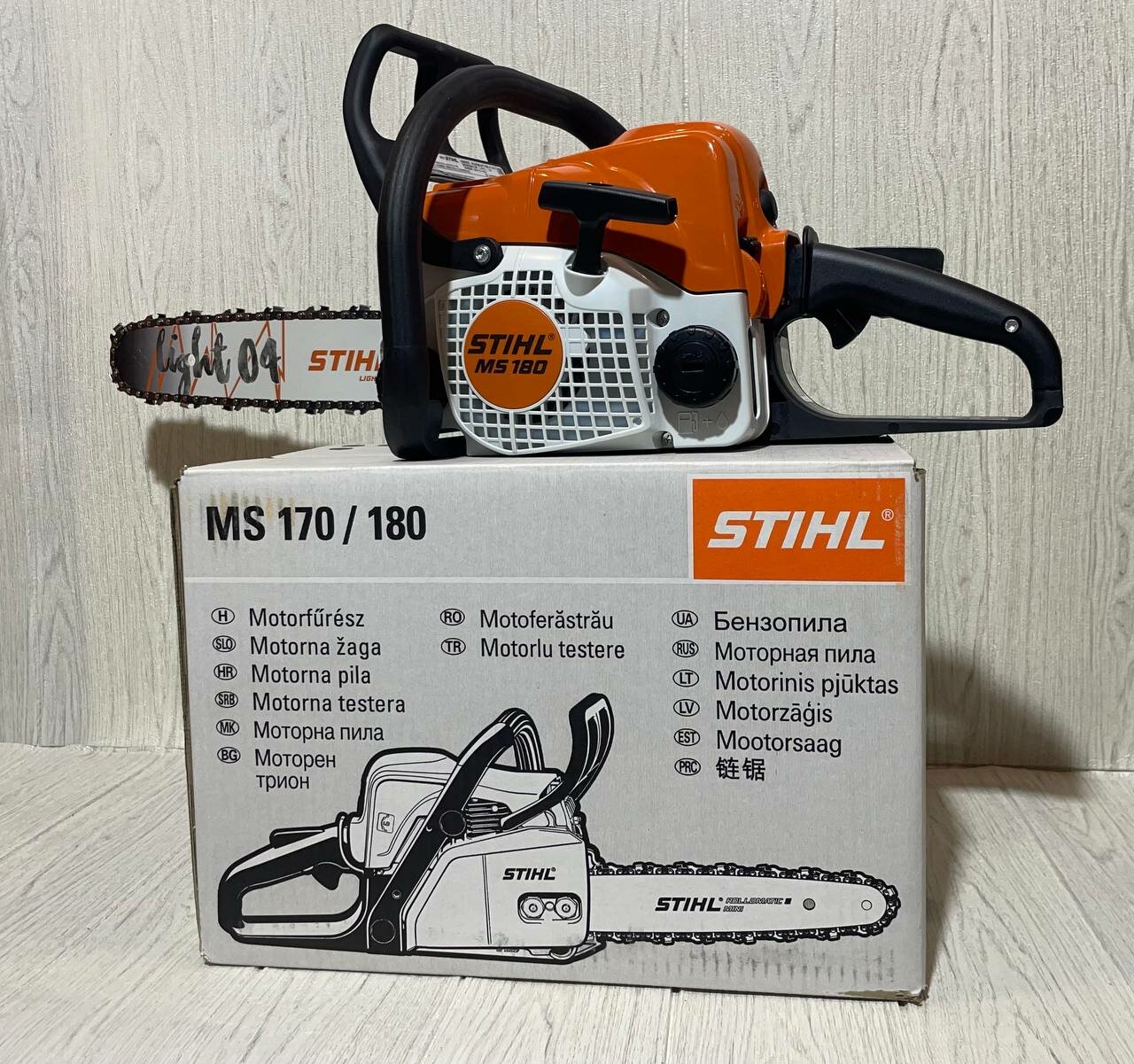 Бензопила Stihl MS 180 оригинал 14 дюймов 35 см - фотография № 2