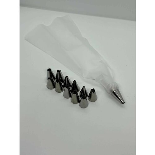 Набор кондитерских насадок с кондитерским мешком 12 шт 290₽