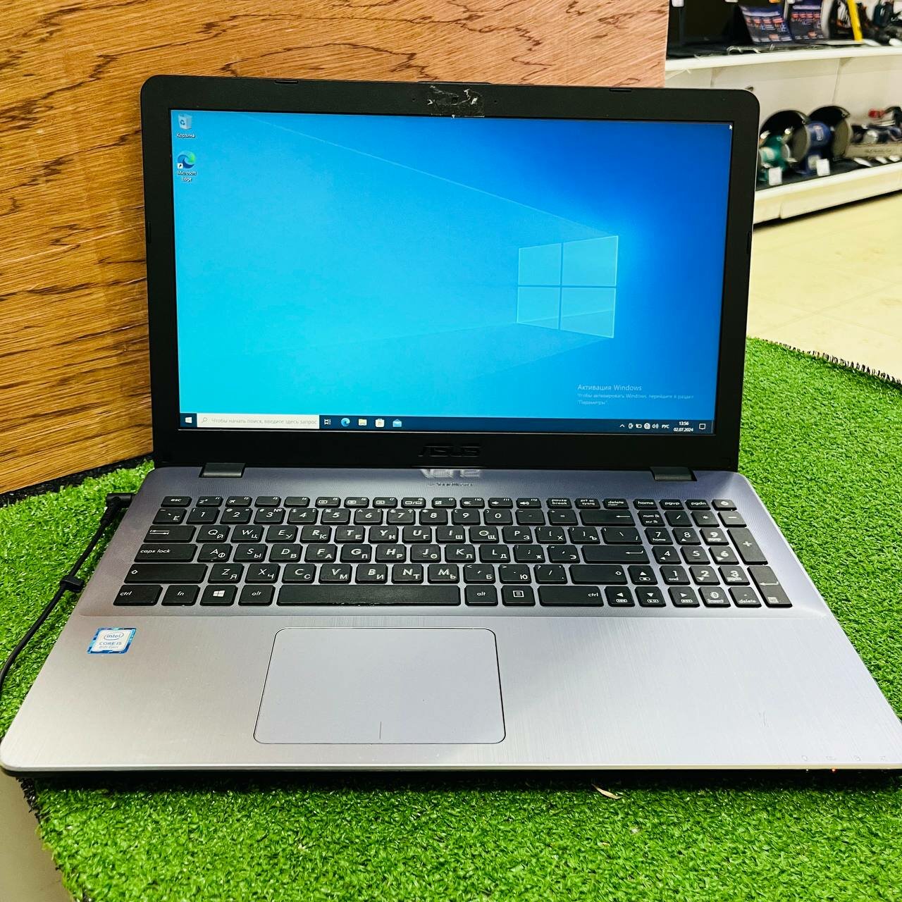 Ноутбук Asus X542U, SSD 512ГБ, оперативная память 6ГБ, Windows 10