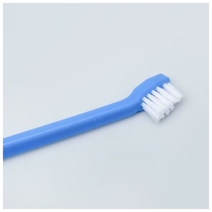 Набор зубная щётка двухсторонняя + щётка напальчник + массажер для десен (набор 3 шт), микс цветов 5 - фотография № 11