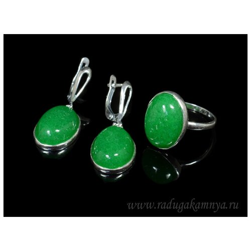 фото Комплект бижутерии: серьги, кольцо, хризопраз, размер кольца 17, зеленый кольцо серьги с кварцем (имитация хризопраза) размер 17.