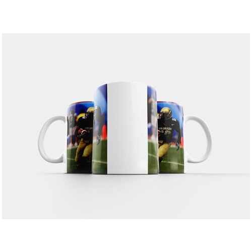 фото Кружка "американский футбол, игрок, игрок с мячом" 320 мл lotsprints