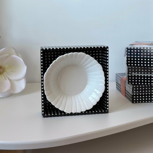 Салатник Цветок в подарочной упаковке белый 15см (керамика) ТОиТО