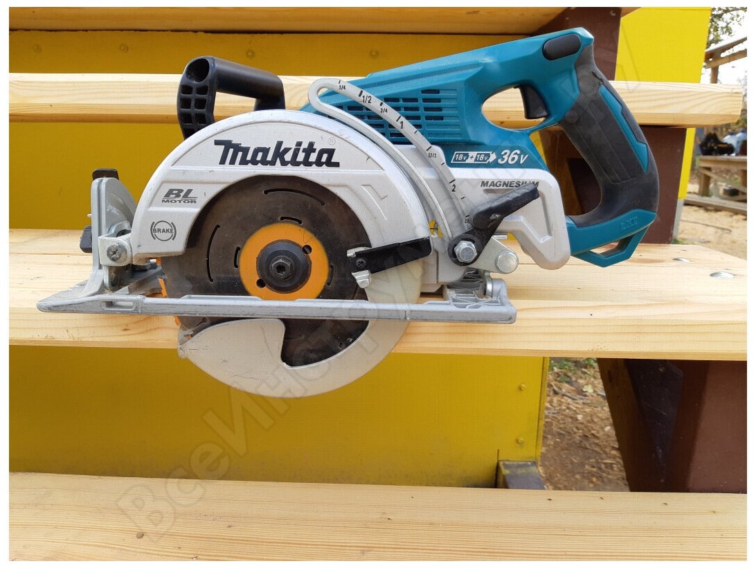 Аккумуляторная дисковая пила Makita DRS780Z - фотография № 9